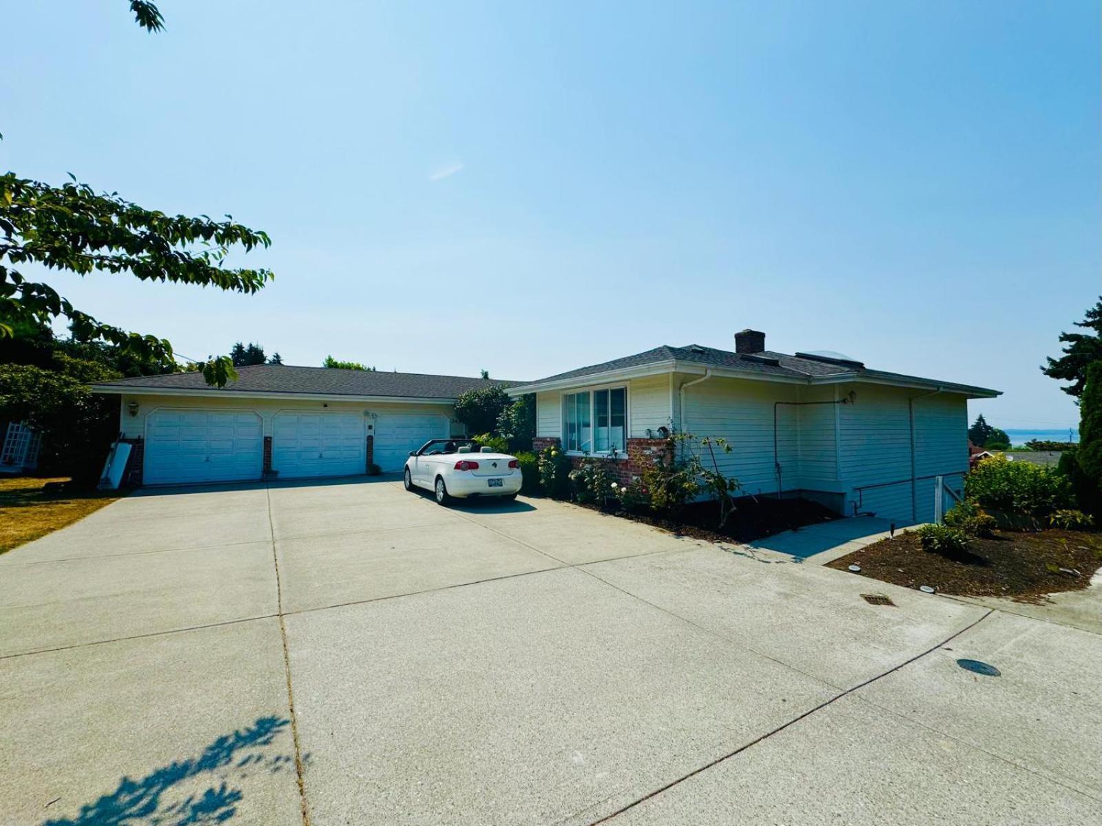 Villa Rivarola Edmonds Exterior photo