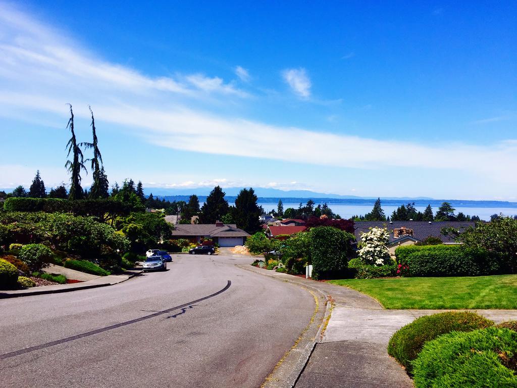Villa Rivarola Edmonds Exterior photo